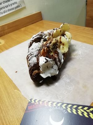 Eclipse Milkaway. 💛🌙 They may try to copying it but it will not ever be the same. at Milkaway in Naples