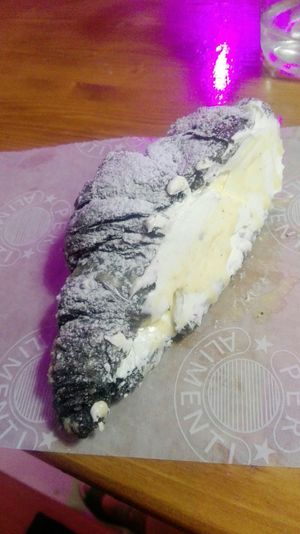 Cream filled cornetto at Milkaway in Naples