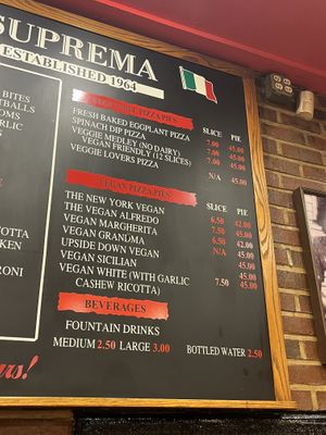 Vegane optionen  at NY Pizza Suprema in New York City