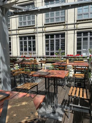 Outdoor Seating at Good Morning Vietnam Vegan in Berlin