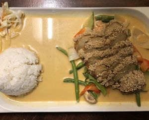 A ‘mock duck’ peanut based curry  at Good Morning Vietnam Vegan in Berlin