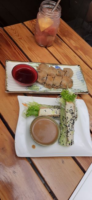 Hot and cold at Good Morning Vietnam Vegan in Berlin