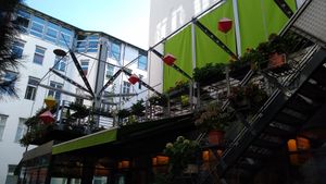 Sehr gemütlich und trotzdem viel Platz at Good Morning Vietnam Vegan in Berlin