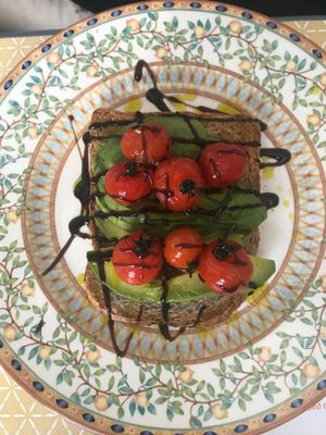 Avocado on toast at Okomoko in Farnham