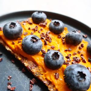 Nordic Crisp with Dunaliella Salina.  at Matcha Bar - Helgolandsgade in Copenhagen