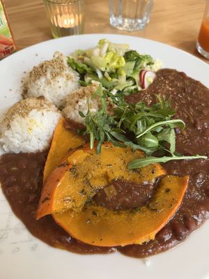   at BeMakroBio in Prague