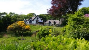 Beautiful gardens at Tree-Top Cafe in Looe