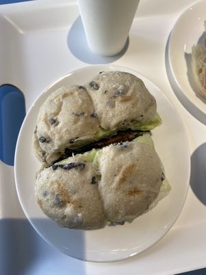   at La Bonne Tarte in Seoul