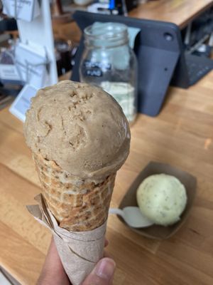 Maple Pumpkin spice latte and lemon poppyseed  at The Greenery Creamery  in Orlando