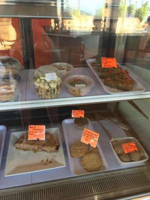 cake  at Wisdom Health Lab in Whitsunday