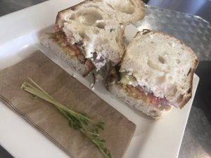 Vegan build your own sandwich  at Wisdom Health Lab in Whitsunday