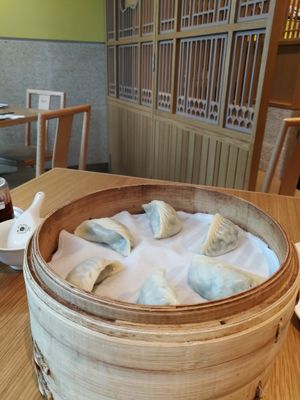 vegetarian dumplings at DIN by Din Tai Fung (鼎泰丰) - Suria KLCC in Kuala Lumpur