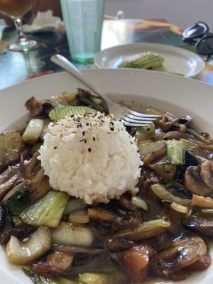 Yum  at Tahiti Nui in Hanalei