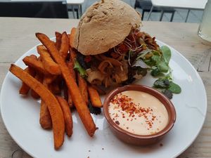 Pulled no chicken at BACKYARD in Rotterdam