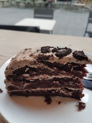 Oreo taart at BACKYARD in Rotterdam