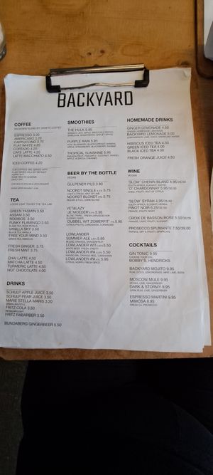 Drinks at BACKYARD in Rotterdam