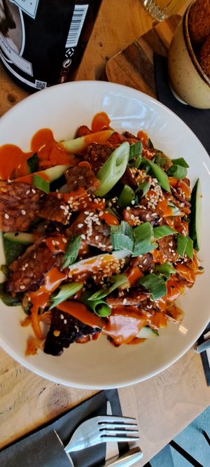 Korean loaded fries at BACKYARD in Rotterdam