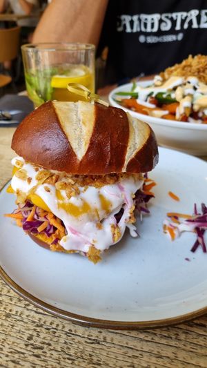 Backyard cheeze burger at BACKYARD in Rotterdam