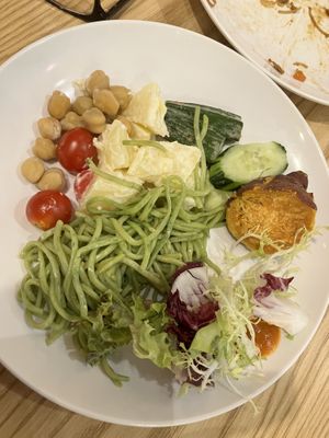 Variety of salad options   at Ahimsa Buffet 無肉食 - Mong Kok in Kowloon