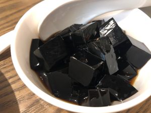 Herbal Jelly at Ahimsa Buffet 無肉食 - Mong Kok in Kowloon