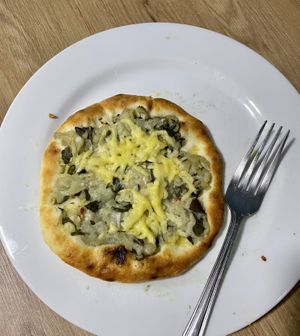 Vegan soinach and cheese esfiha.  at Tentacoes Esfihas & Cia in Santo Andre