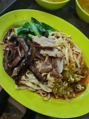 Mee pok ~ 16/10/22 at Ru Lai Vegetarian - Stall 105 in Northeast Singapore
