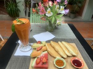 Banana pancakes & smoothie   at Union Cafe in Antigua