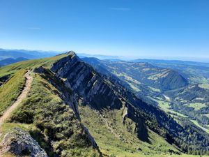 Allgäuer Hochalpen vom Hochgrat zum Rindalphorn bei Oberstaufen Steibis at Naturlandhaus Krone in Maierhoefen