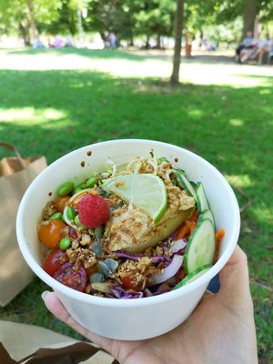 Veggie bowl at Nyce Bowls in Annecy