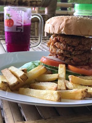 Falafel piled high, fries a bit soggy at Warung Mexicana in 