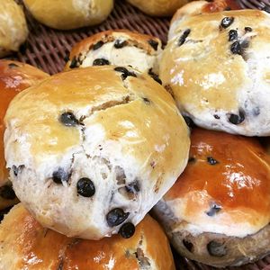 Petites brioches at Mon Epicerie in Narbonne