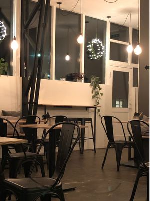 Cute interior  at Smiðjan Brugghús in Vik