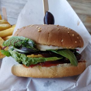 Soulfood Burger at Laura's Soulfood in Aachen