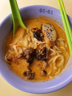 Yummy Laksa ! 19/12/2020 ~ Circuit Breaker Period Phase 2 at Xin Ci Ming 新慈明 in East Singapore
