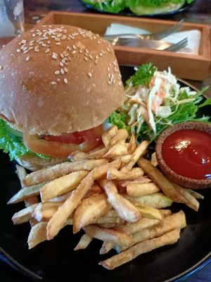 Vegan burger at Namaskara Coffee & Superfoods in Ubud