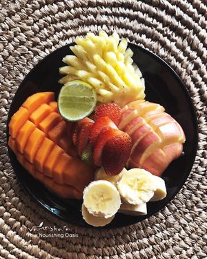 Wake up to the fresh of our fruit salad. The perfect way to start your day off healthy and happy. 🍎🍍 at Namaskara Coffee & Superfoods in Ubud