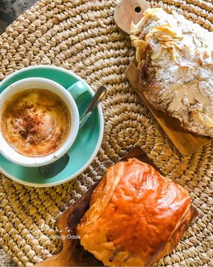 Juggling deadlines and to-dos? Don't forget to sprinkle in some sugar and coffee!🥐 ☕️

We serve you everyday, from 7.30 AM to 9 PM. (last order 8 PM) at Namaskara Coffee & Superfoods in Ubud