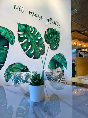 Eat More Plants mural. at Kale+Coco in Dublin