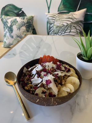 The Classic Açaí bowl at Kale+Coco in Dublin