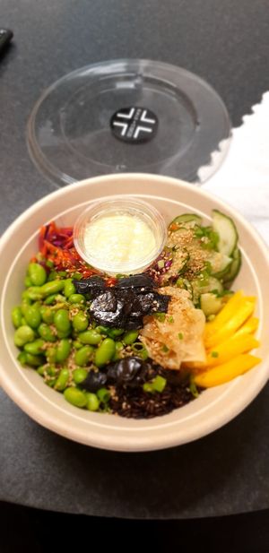 Finding Nori  nourish bowl at Kale+Coco in Dublin