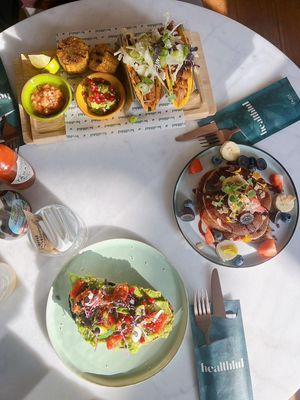 Tacos, Pancakes, and Avocado Toast at Healthful in Rotterdam