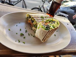  at Rich 'N Greens in Cologne