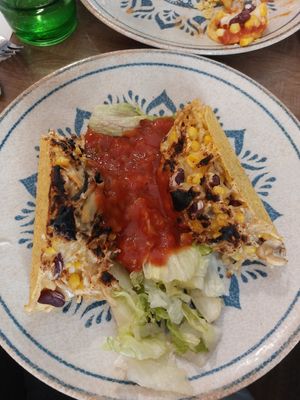 Vegan tacos at Cantante in Maribor