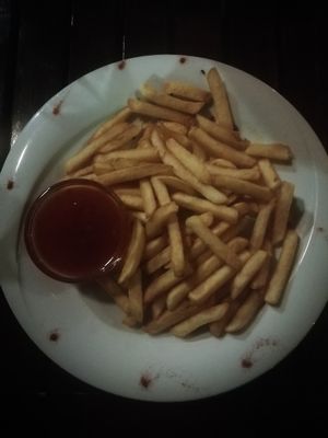 fries with sweet and sour sauce at Cantante in Maribor