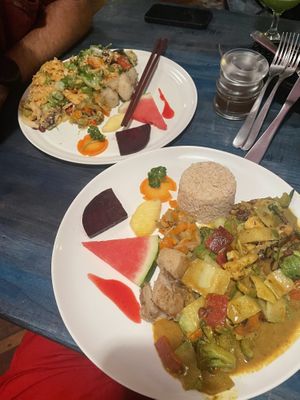 Caribbean curry with veggies and tempeh, Caribbean pad Thai with veggies and tempeh   at Stashus Con Fusion in Puerto Viejo De Talamanca