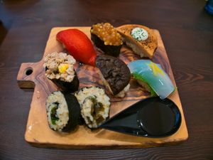 Vegan Sushi at Swell Bowls in Tokyo