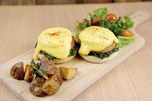 Vegan Loco Moco  Rice Bowl　 at Swell Bowls in Tokyo