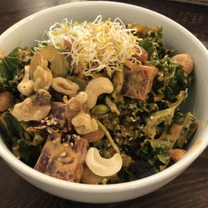 Spicy locomoto bowl at Swell Bowls in Tokyo