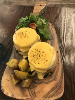 Tofu Benedict at Swell Bowls in Tokyo