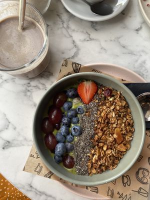 Matcha smoothie bowl with dark chocolate (almond) milk  at Your Coffee in Hilversum